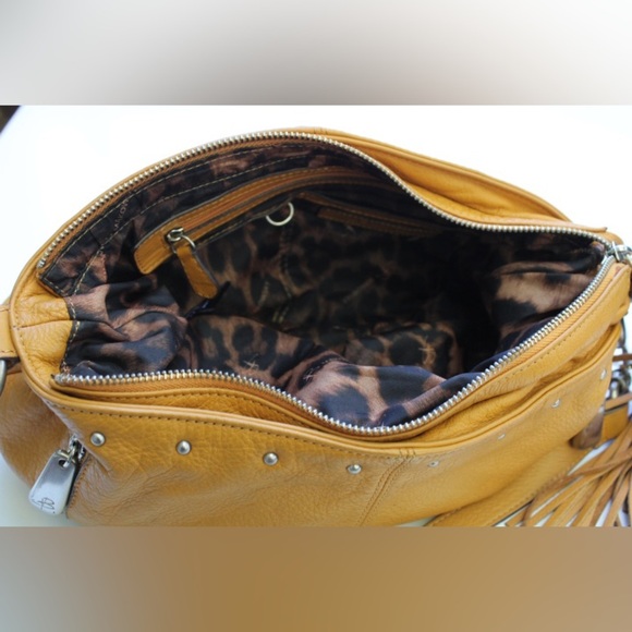 B. Makowsky shoulder/cross body bag - Picture 3 of 13